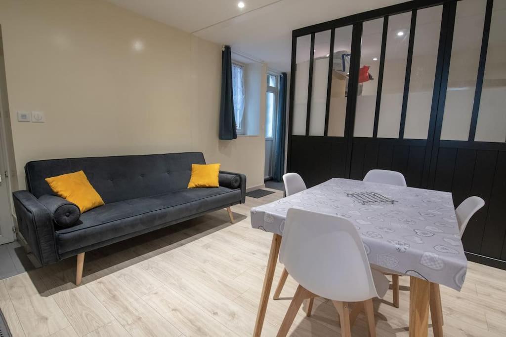 Studio Place De La Barre Le Cosy Appartement Mâcon Buitenkant foto